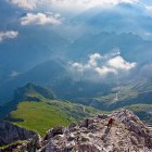 Slovenska pot na Mangart - pogled proti dolini Koritnice in Mangartskem sedlu